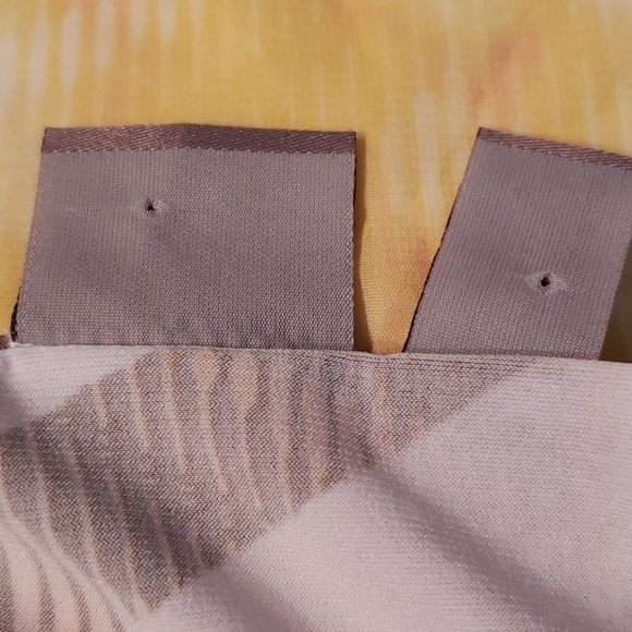 CHICO'S Easywear 2 Layered Top VGUC - Picture 10 of 14